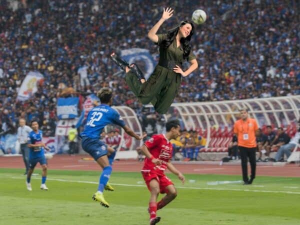 Meme Kocak Raisa