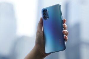warna Galactic Blue Oppo Reno4 Series