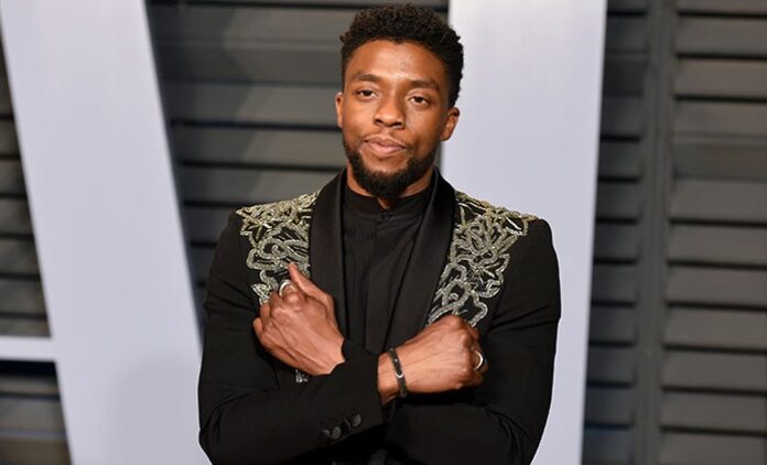 chadwick boseman Chadwick Boseman Meninggal Dunia
