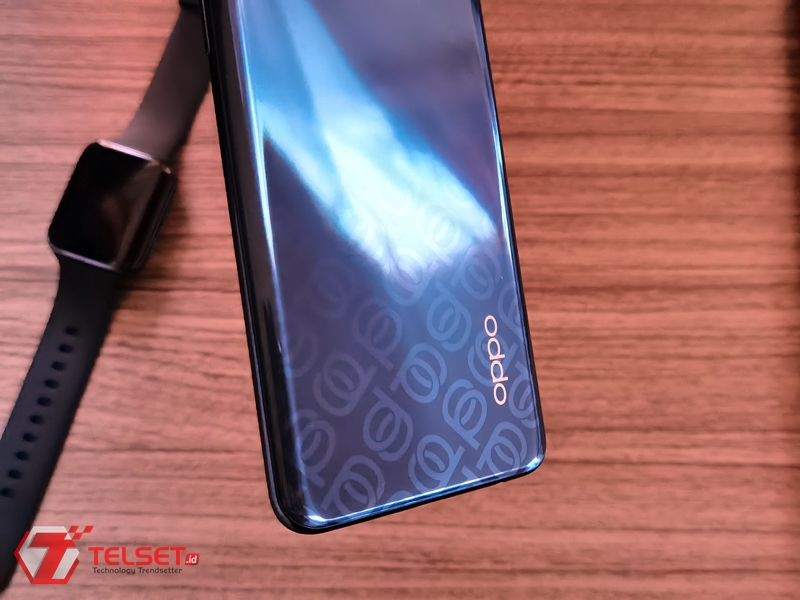 Fitur Oppo Reno4