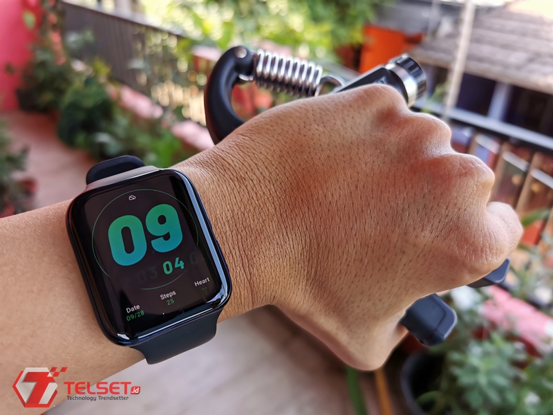 Olahraga di Rumah Asyik dengan Gadget