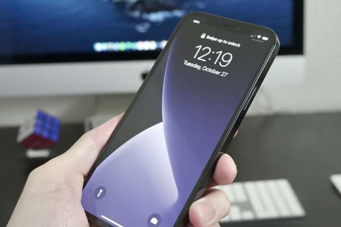 iPhone 12 6G