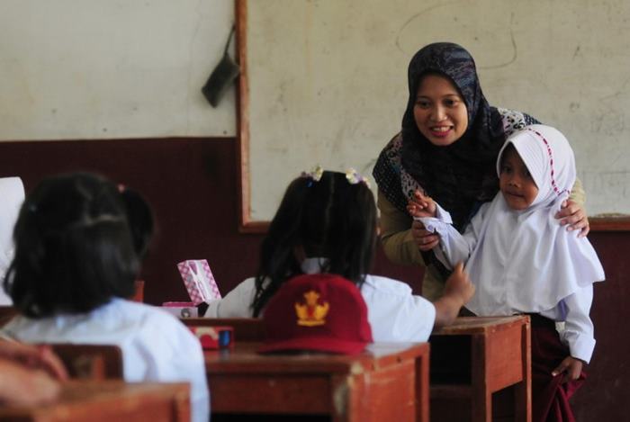 Warganet Ramai Ucapkan Selamat Hari Guru Nasional