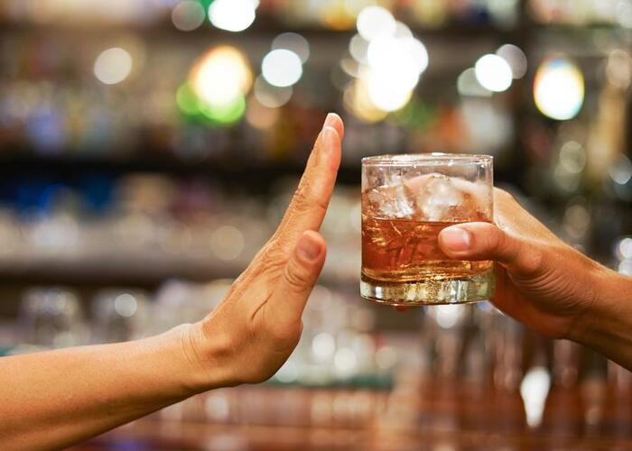 minum alkohol