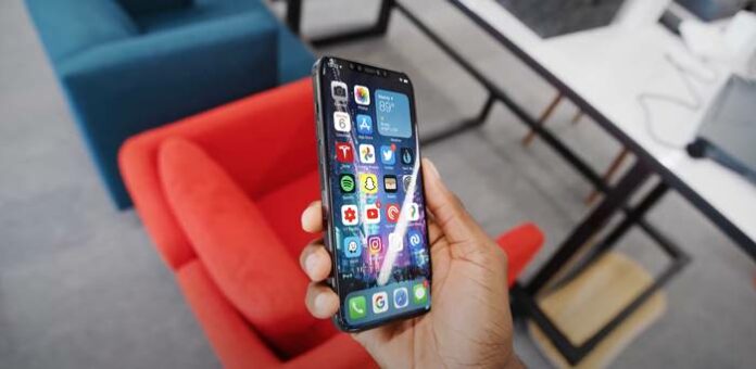 Komponen iPhone 12 Dibongkar