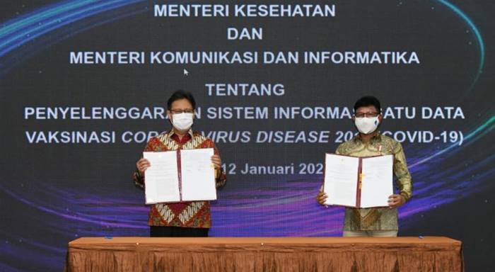 Menkominfo dan Menkes Teken SKB Satu Data Vaksinasi Covid-19
