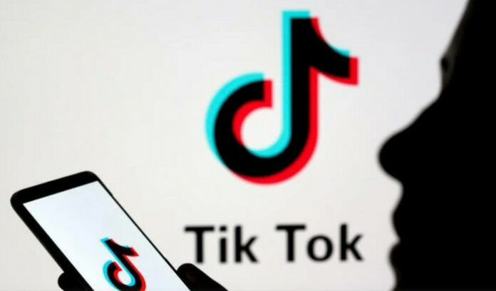 TikTok logo TikTok pelanggaran data pribadi