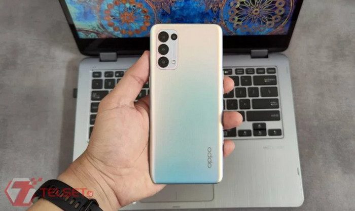 Perbandingan Samsung Galaxy A52 Oppo Reno5 Realme 8 Pro