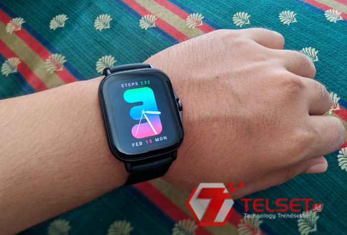 Layar Amazfit GTS 2e