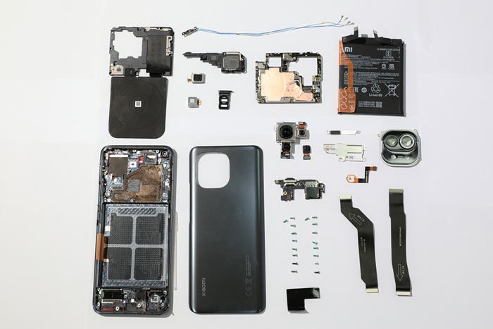 Teardown Xiaomi Mi 11 Indonesia