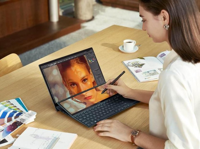 Asus ZenBook Duo 14 (UX482)