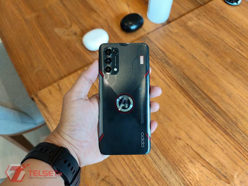Oppo Reno5 Marvel Avengers Edition