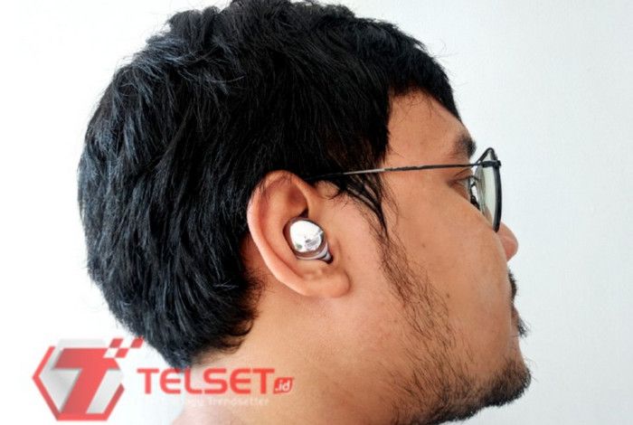 Earphone TWS