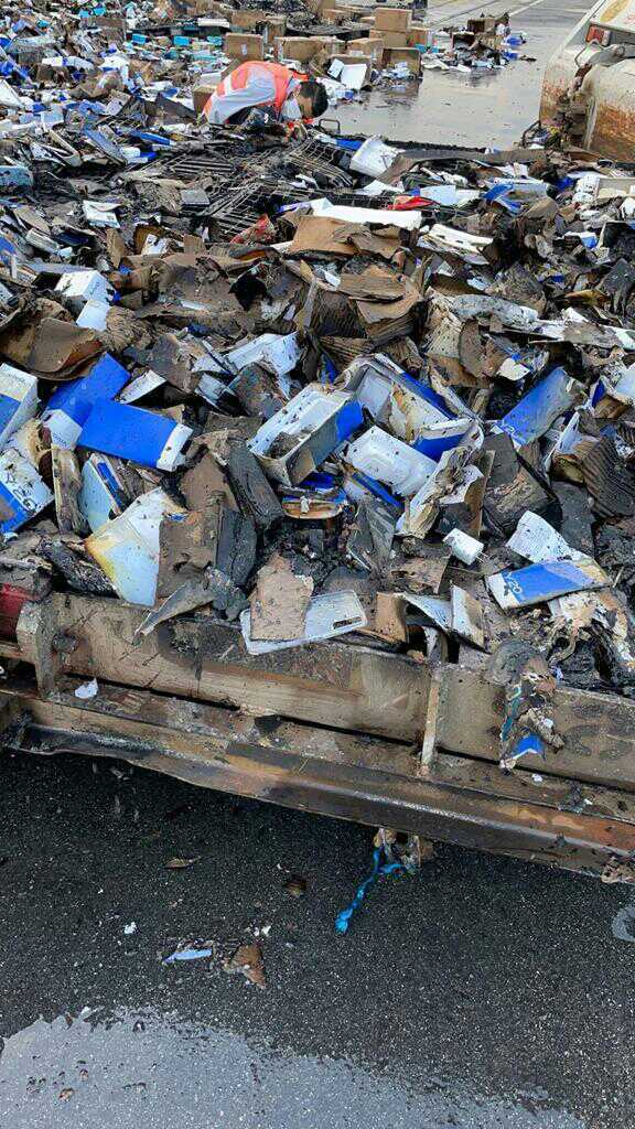 Maskapai penerbangan Hong Kong embargo Vivo