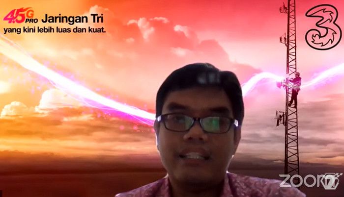 NGORBIT – Ngobrol Sambil Ngabuburit Bareng Tri Indonesia