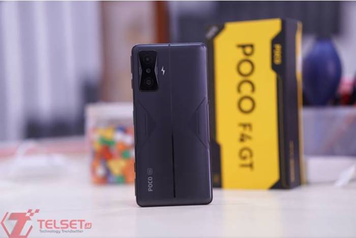 Poco F4 GT