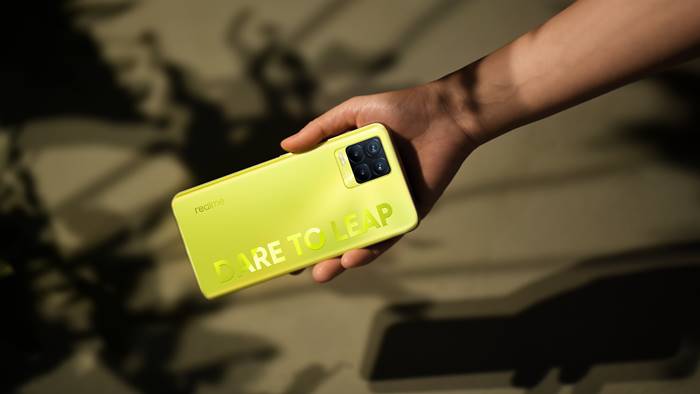 Realme 8 Pro Illuminating Yellow Indonesia