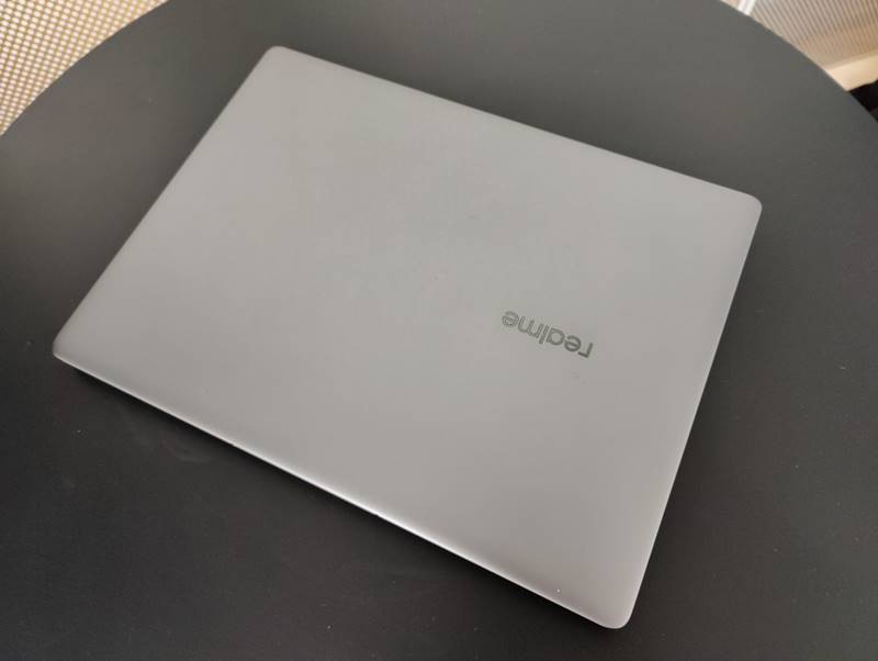 Laptop Realme Book Indonesia