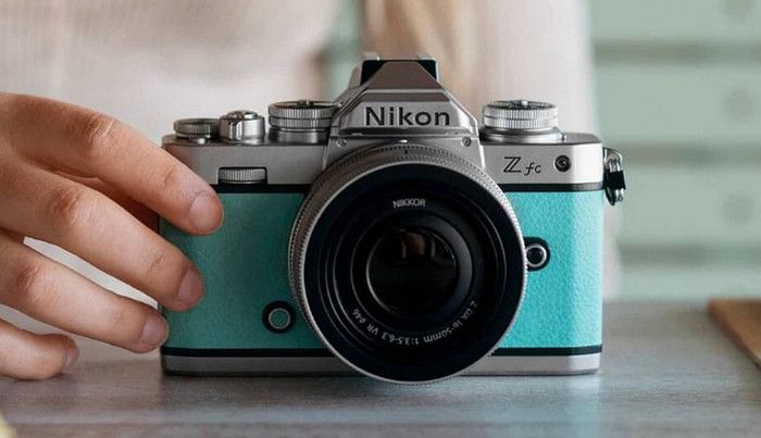 Nikon  Z fc, Kamera Mirrorless Modern dengan Desain Retro