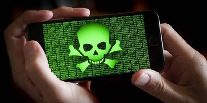 Aplikasi Android curi Password Facebook