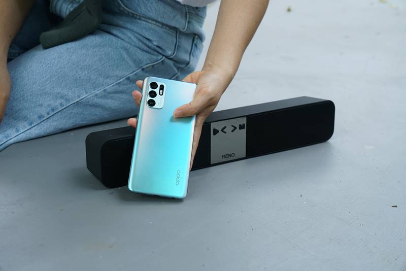 Spesifikasi Harga Oppo Reno6 Indonesia