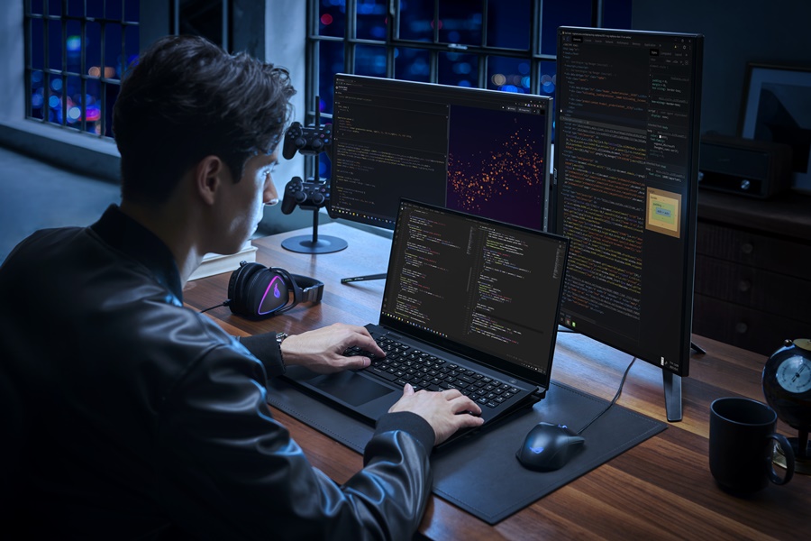 Asus ROG Zephyrus S17 Indonesia