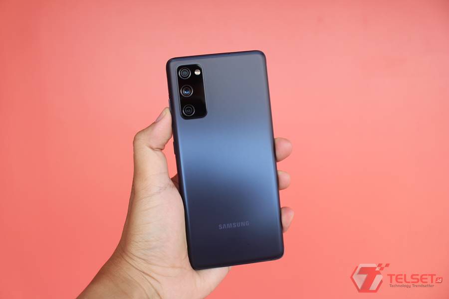 Review Samsung Galaxy S20 FE Snapdragon 865