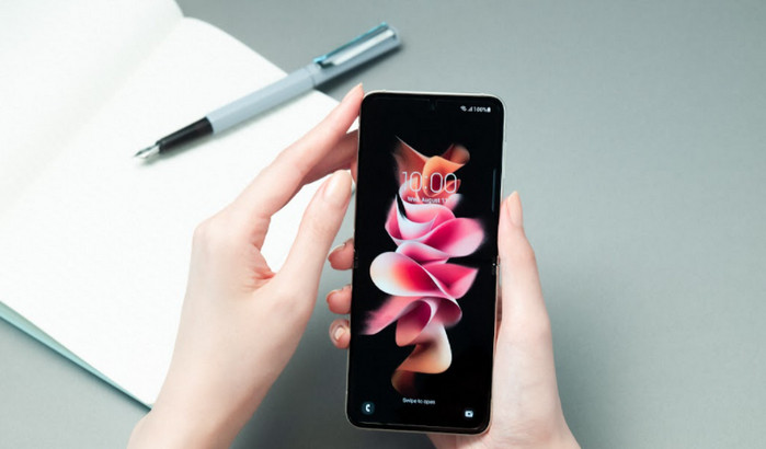 Kelebihan Galaxy Z Flip3 5G