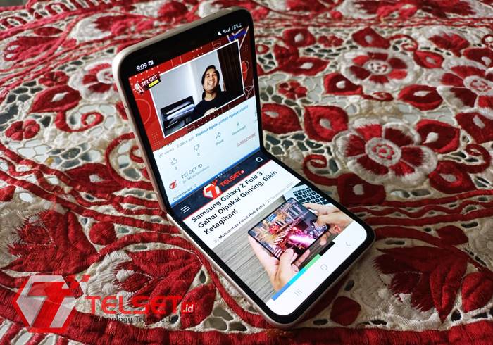 Samsung Galaxy Z Flip3