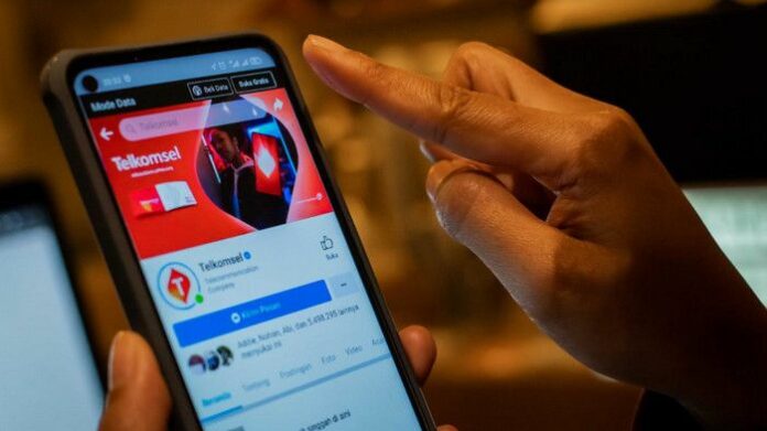 Telkomsel Facebook Mobile Center paket data