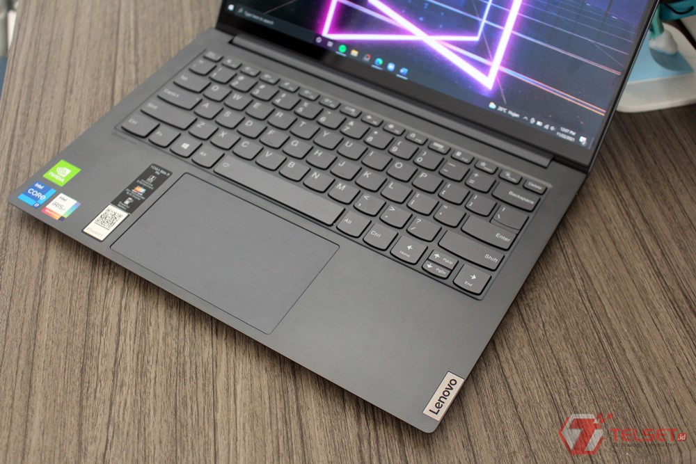 Review Lenovo Yoga Slim 7i Pro OLED