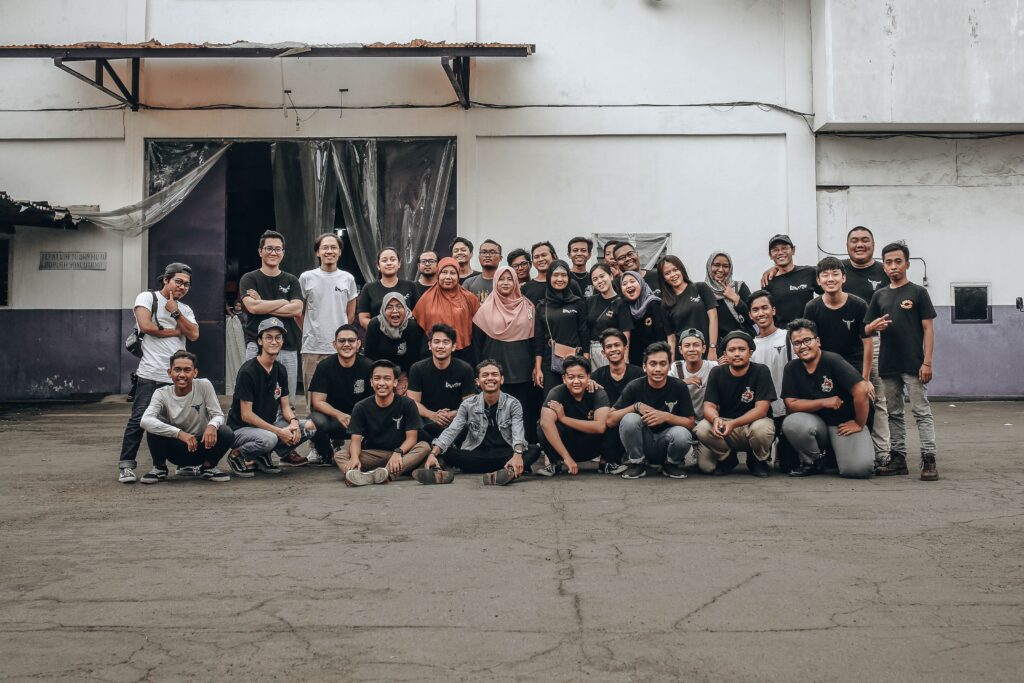 Revolt Industry UMKM Platform digital 