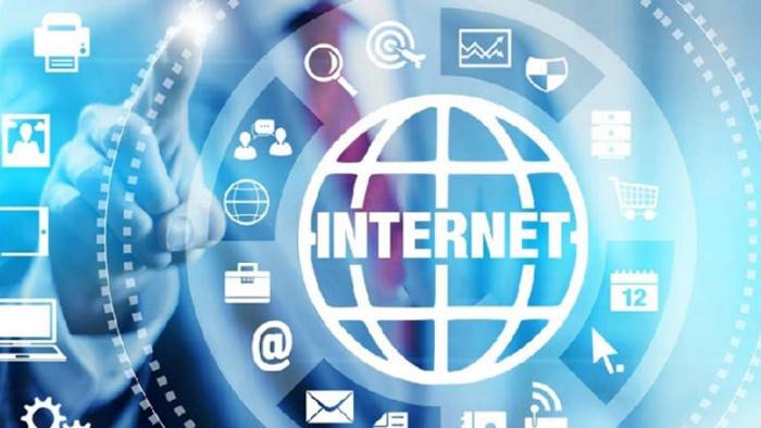 Luhut internet Indonesia mahal 