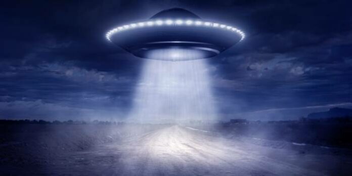 Pasukan Pesawat UFO Laut China Selatan