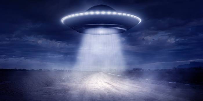Pasukan Pesawat UFO Laut China Selatan