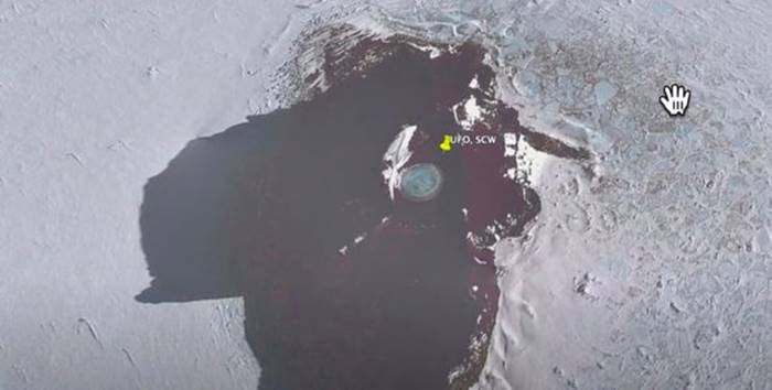 Pesawat UFO Google Maps