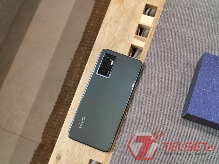 review smartphone