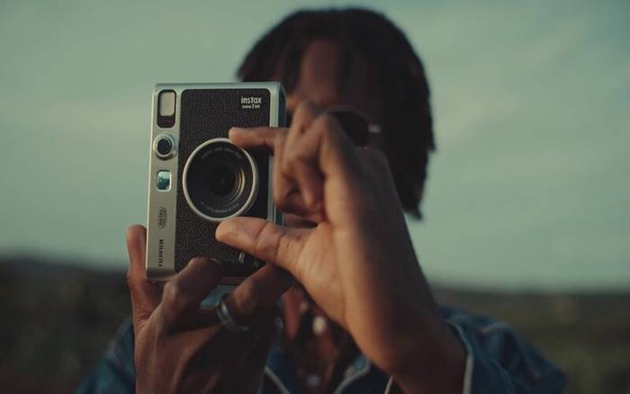 instax mini evo