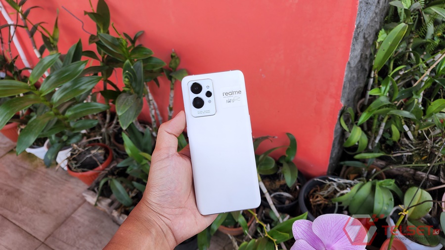 Review Realme GT 2 Pro