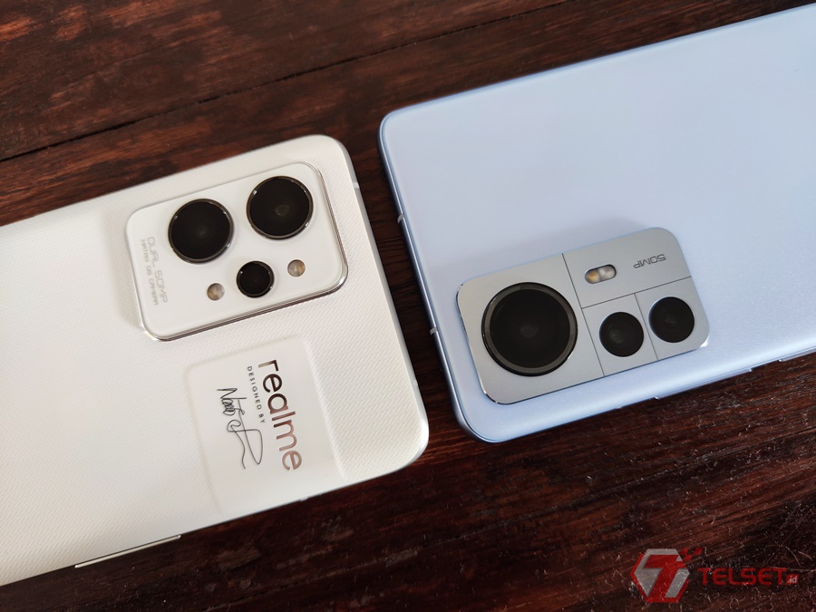 Perbandingan Realme GT 2 Pro vs Xiaomi 12 Pro