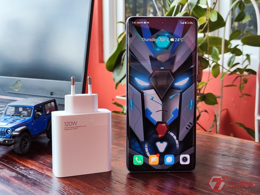 Review Xiaomi 12 Pro