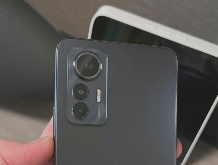 Xiaomi 12 Lite-3 Xiaomi 12 Lite