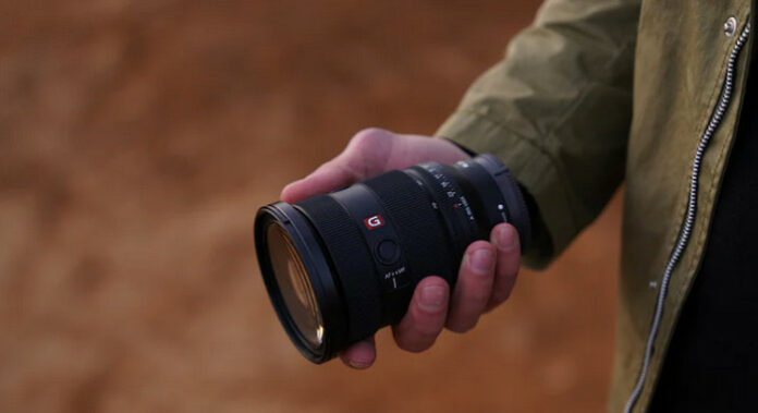 Lensa zoom Sony FE 24-70mm F2.8 GM II