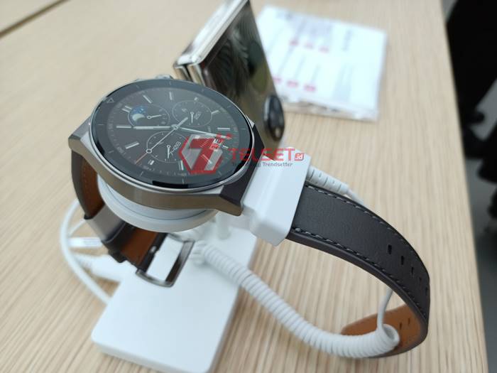 Harga Watch GT 3 Pro Watch Fit 2