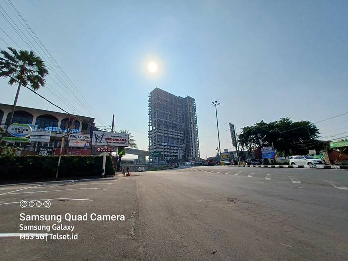 Quad Camera Samsung M53