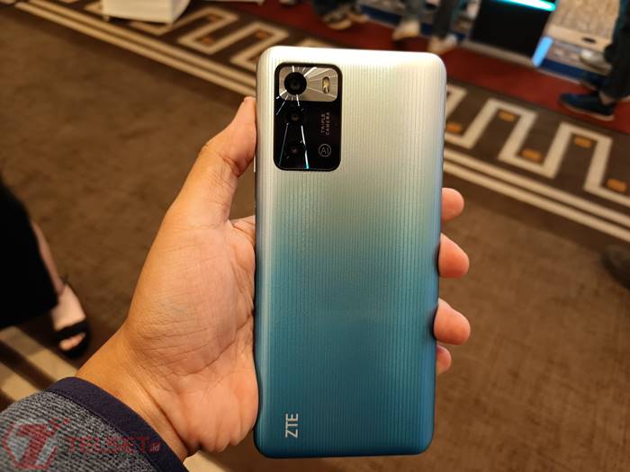 ZTE Blade A72