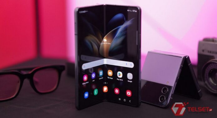 Kelebihan Galaxy Z Fold4 Galaxy Z Flip