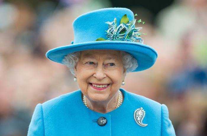 Ratu Elizabeth II