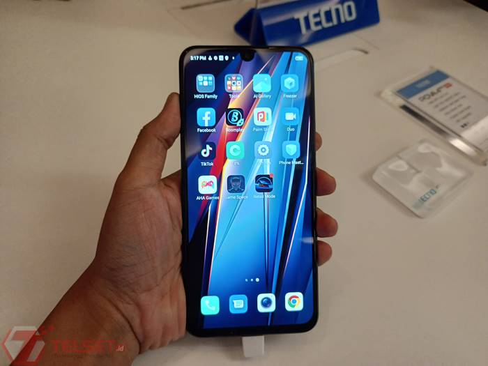 Harga Tecno Pova 4 Series