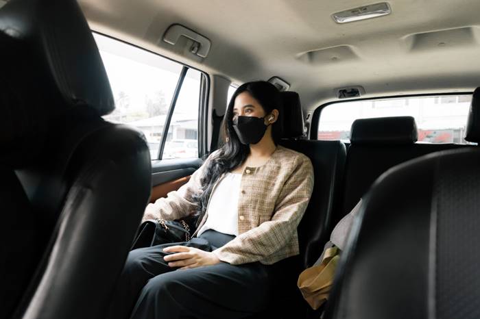 penumpang gojek gocar luxe